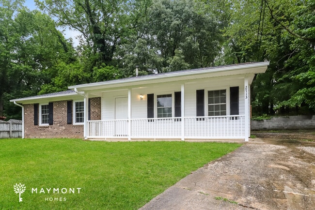 Building Photo - Charming 3-Bedroom Home