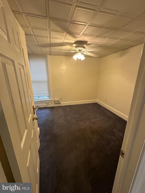 Building Photo - 5959 Loretto Ave