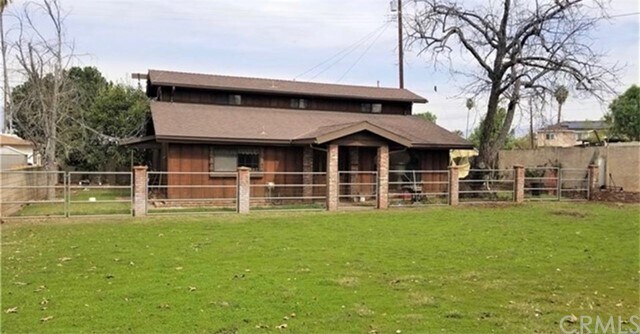 Foto principal - 16133 Fellowship St