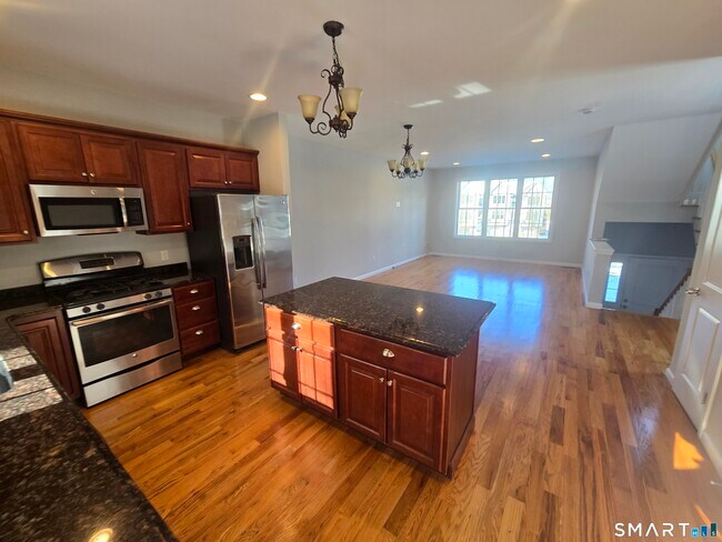 Foto del edificio - 6 Oak Branch Dr