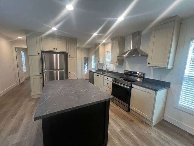 Photo - 2BR/2BATH newer mobile home! Off Wrightsvi...