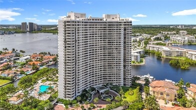 Building Photo - 1000 W Island Blvd