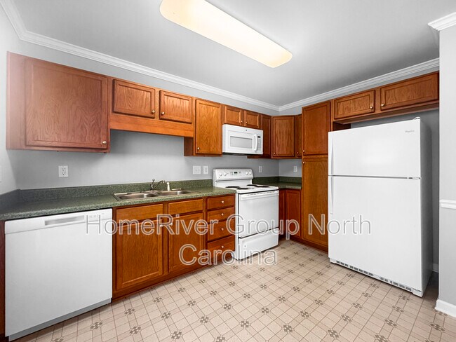 Building Photo - 3849 Hickswood Creek Dr