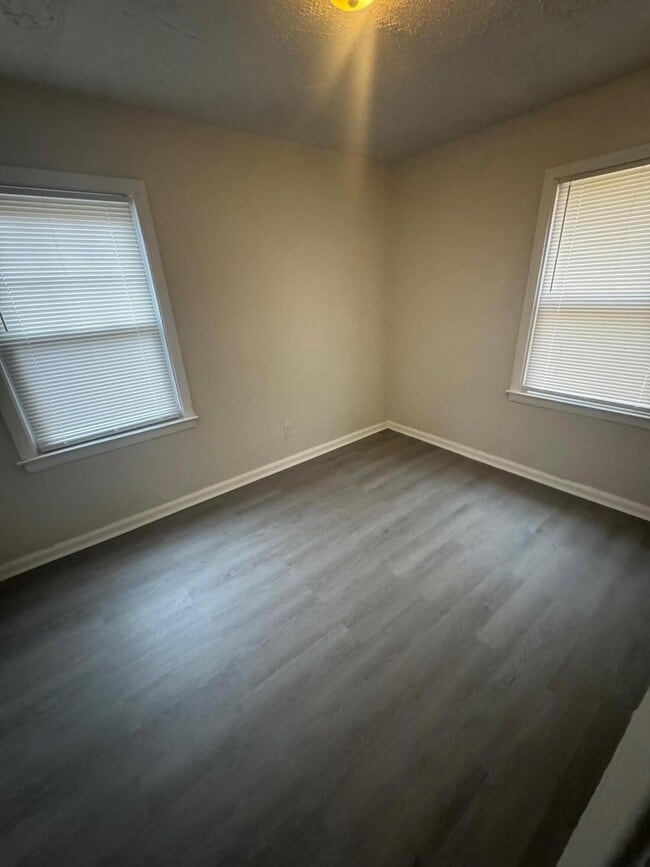 Foto del edificio - 8900 Artesian St