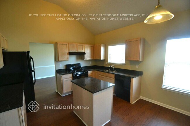 Foto del edificio - 4388 Ward Bluff Ct