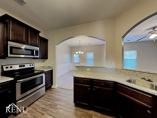 Foto del edificio - 3144 Broadleaf Trail Rd