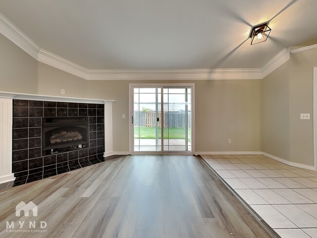 Foto del edificio - 278 Pine Meadow Dr
