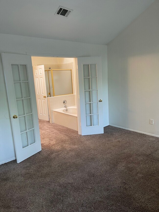 Foto del edificio - 928 Sweetgum Creek