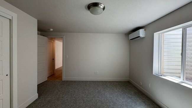 Building Photo - 15069 S Peace Dr