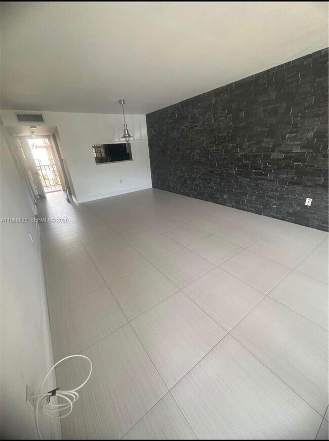 Foto del edificio - 10845 SW 112th Ave