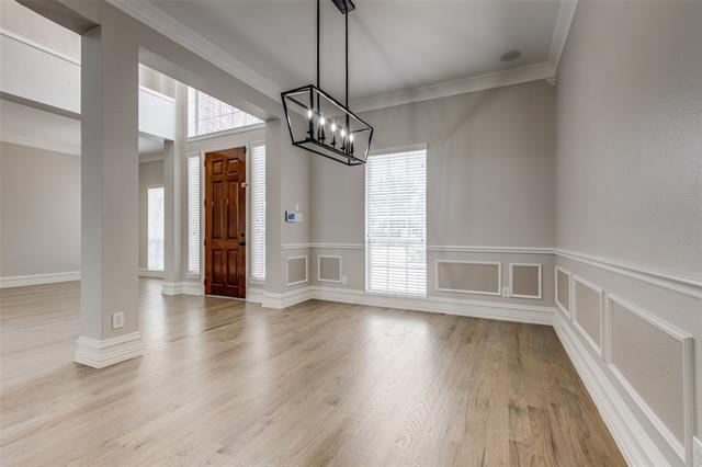 Building Photo - 4205 Victory Dr
