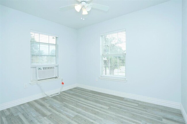 Foto del edificio - 3603 Bastrop St