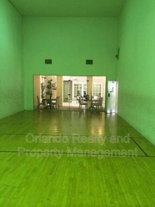 Building Photo - 1035 S Hiawassee Rd