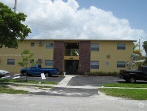 Building Photo - 12905 Arch Creek Rd