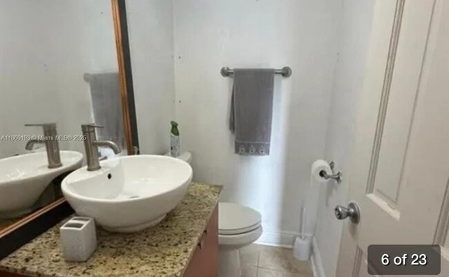 Foto del edificio - 48 SW 11th St