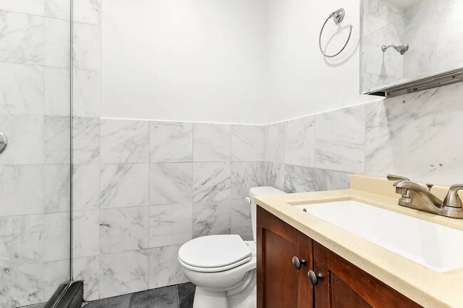 Foto del edificio - 32 Garnet St