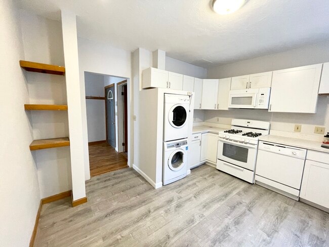 Building Photo - 259 North