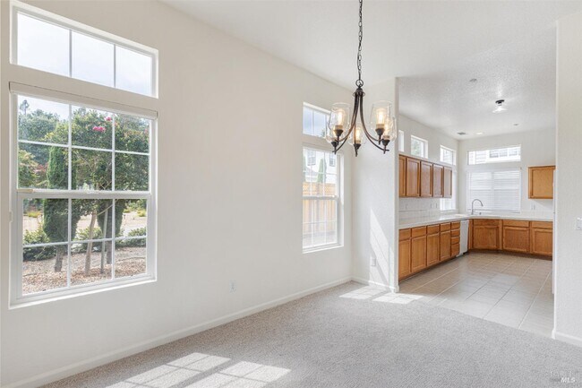 Foto del edificio - 201 Spur Ridge Ln