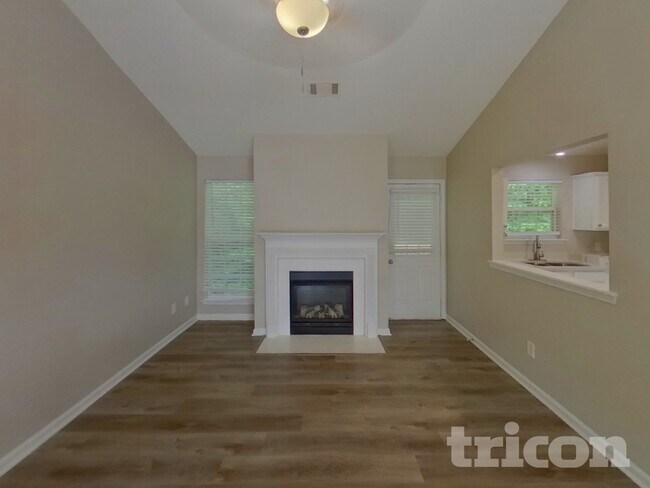 Building Photo - 5741 Amerson Ln