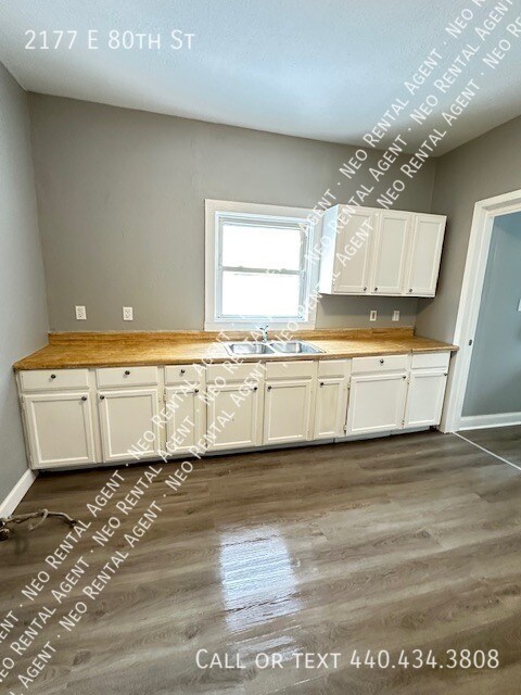 Foto del edificio - 2177 E 80th St