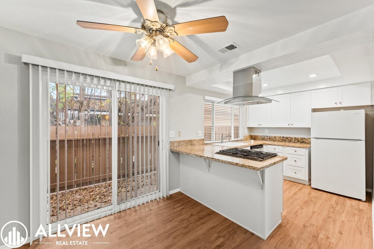 Photo - 16781 Bardon Lane