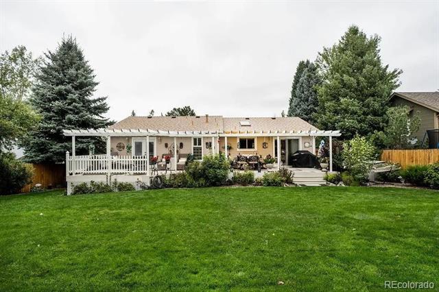 Building Photo - 445 Larkspur Dr