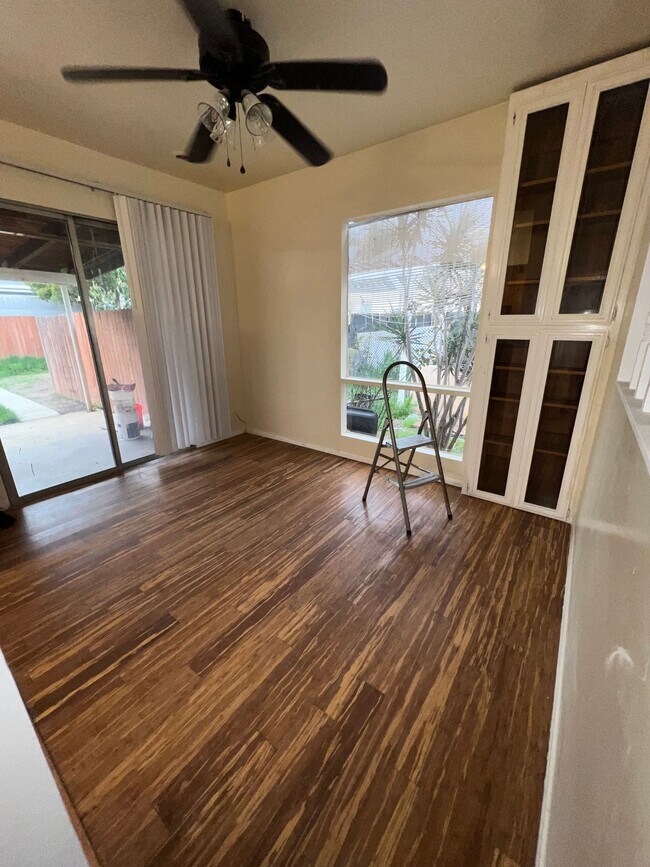 Foto del edificio - 15801 Cobalt St