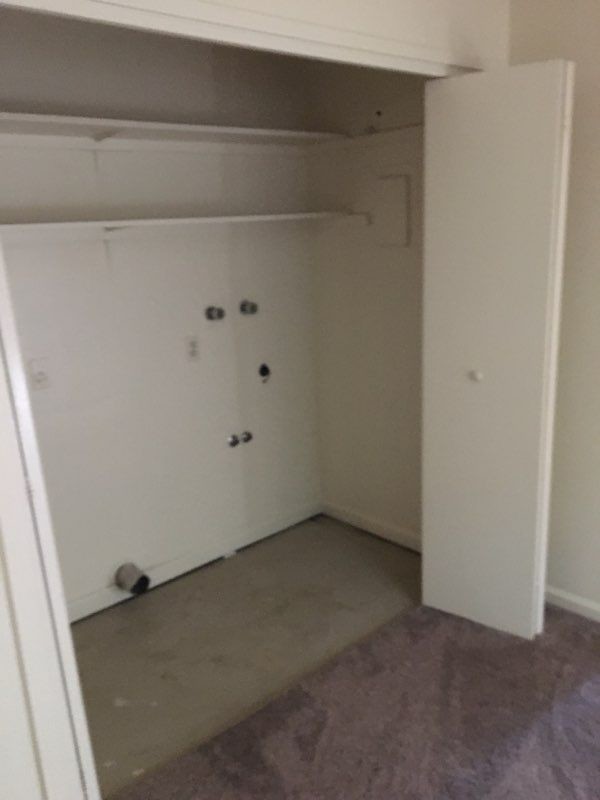 Building Photo - Cute 1 bedroom apartment near Coddingtown