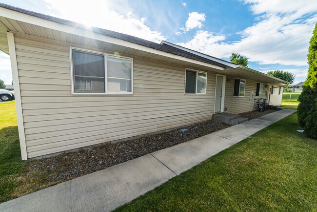 Building Photo - 1009 East 19th Avenue