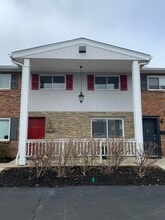 Building Photo - 7752 Montgomery Rd