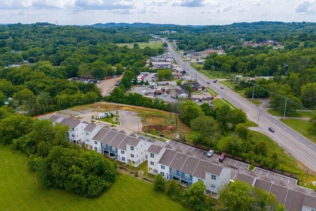 Building Photo - 1170 Dickerson Rd