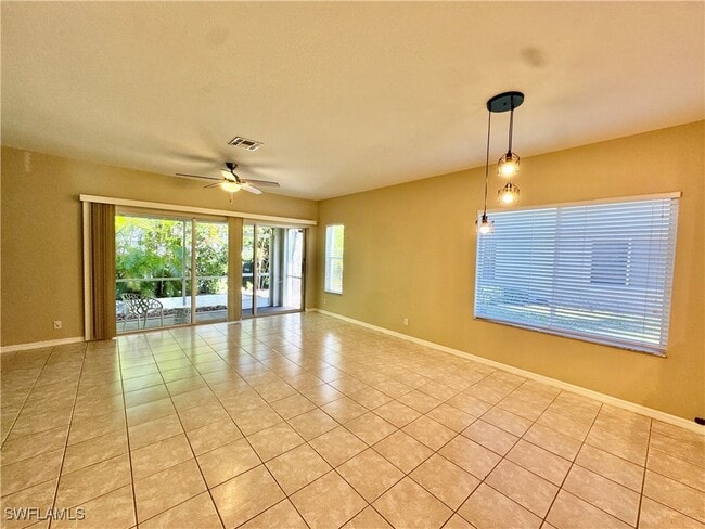 Building Photo - 8151 Pacific Beach Dr