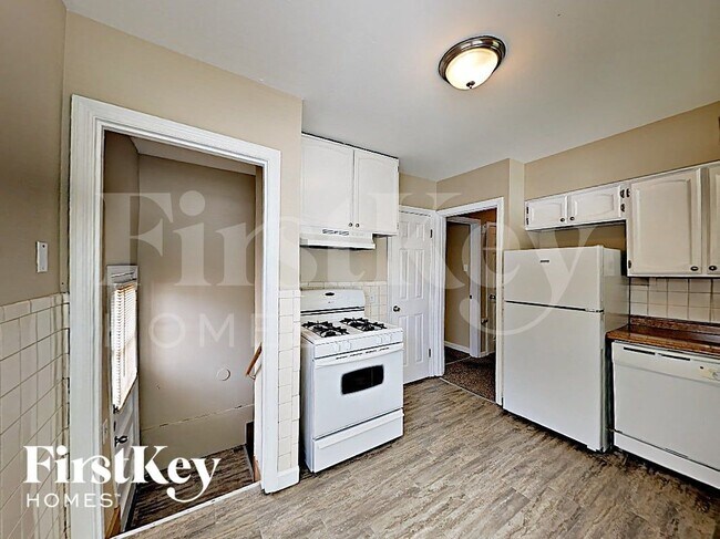 Foto del edificio - 815 St Jean St