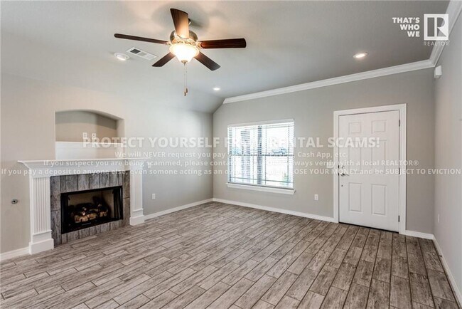 Foto del edificio - 124 N Benchmark Ln