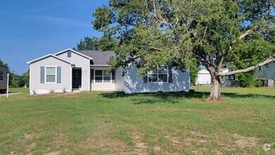 Building Photo - 7683 County Rd 109 E