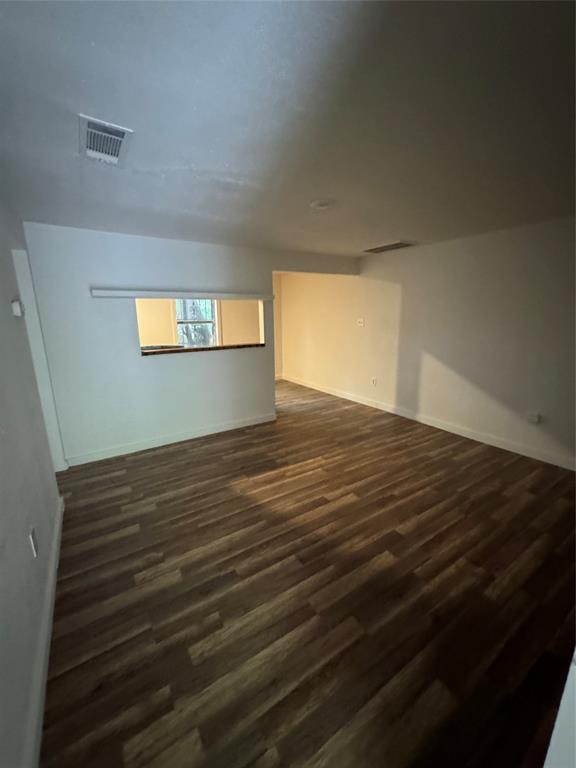 Foto del edificio - 4713 Red Bluff Rd