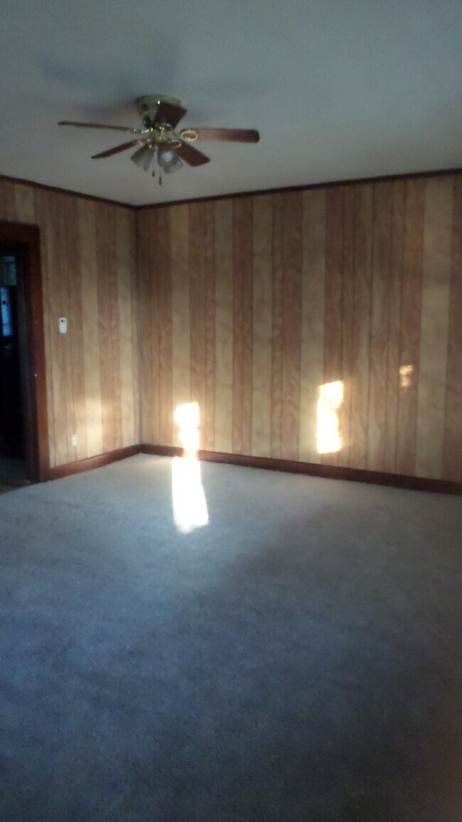 Building Photo - 1405 East Washington Street, Unit 1/2