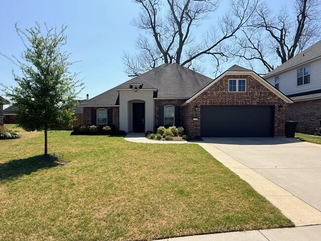 Foto del edificio - 224 Cullom Dr