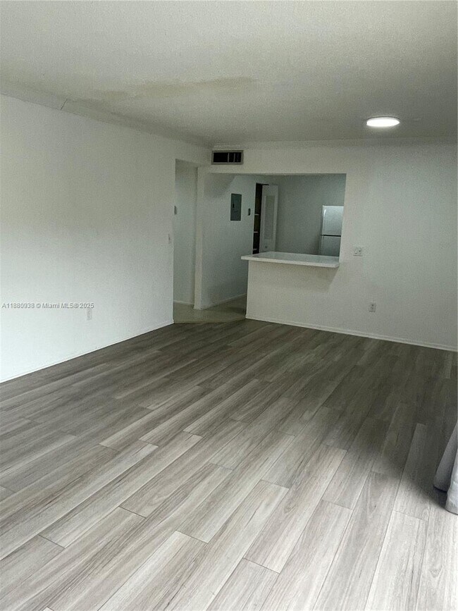 Building Photo - 7765 SW 86th St
