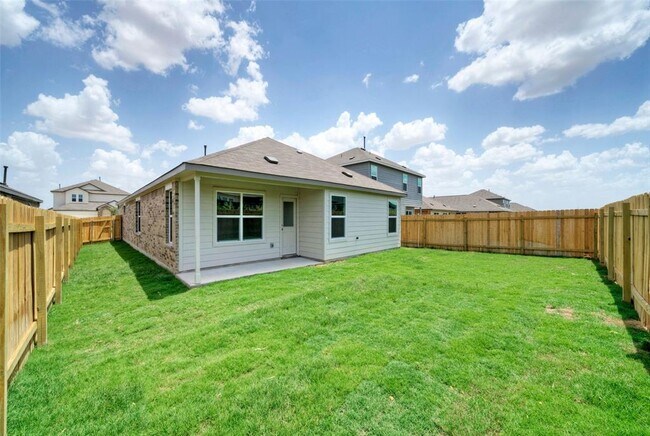 Building Photo - 108 Montego St