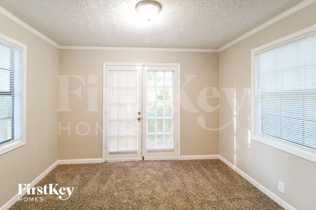 Foto del edificio - 1394 Cone Cir