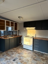 Building Photo - 0 Acorn Village Ln