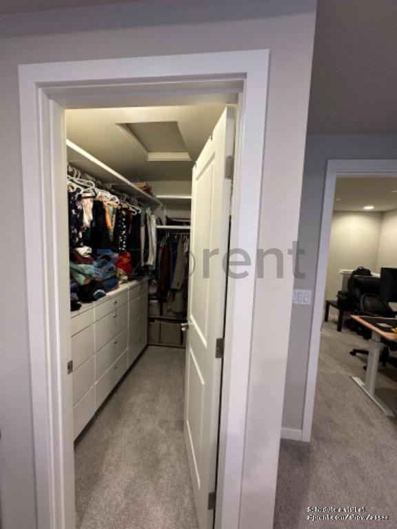 Building Photo - Unit C