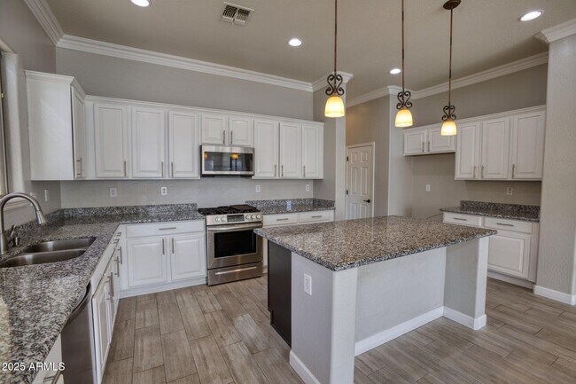 Foto del edificio - 38540 N Vista Hills Ct