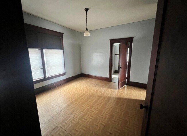 Foto del edificio - 602 E Decatur St
