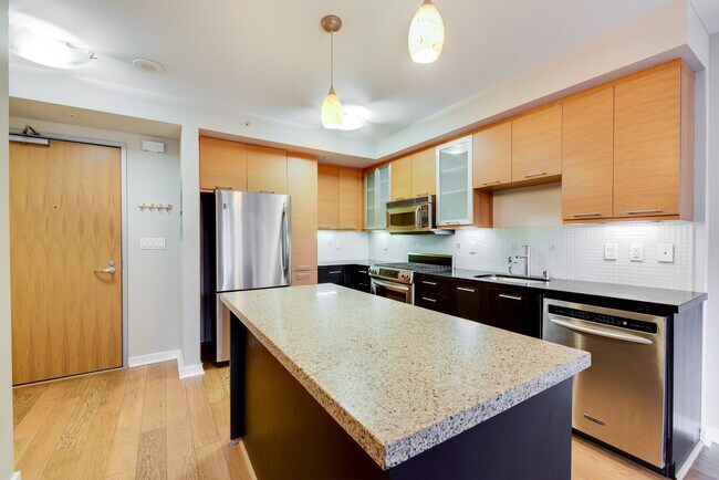Foto del edificio - 170 King St
