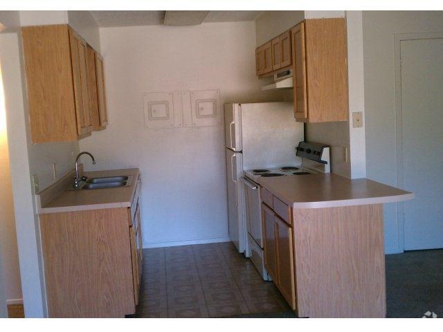 Cocina - College Hills West Apartments
