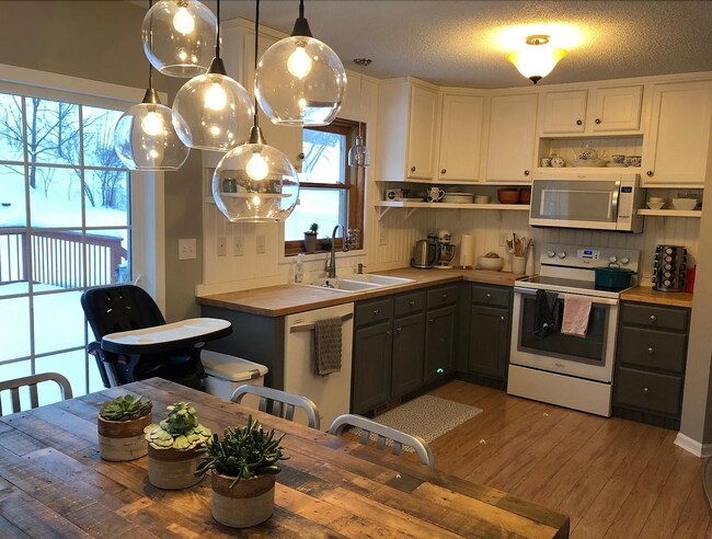 Foto del edificio - 3338 7th St NW