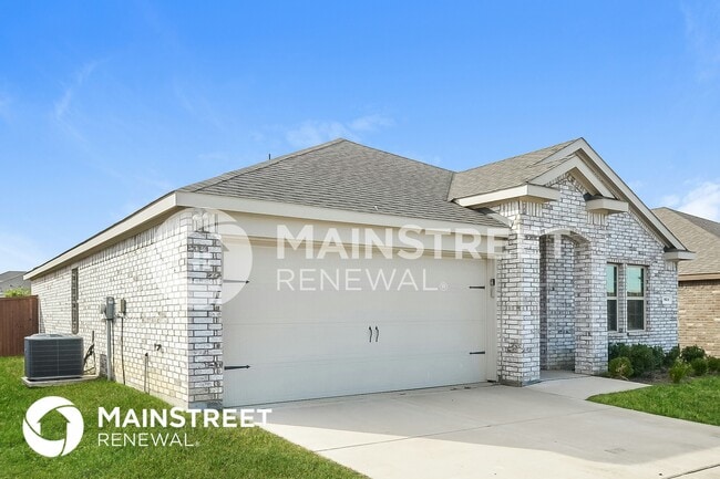 Building Photo - 824 English Dr