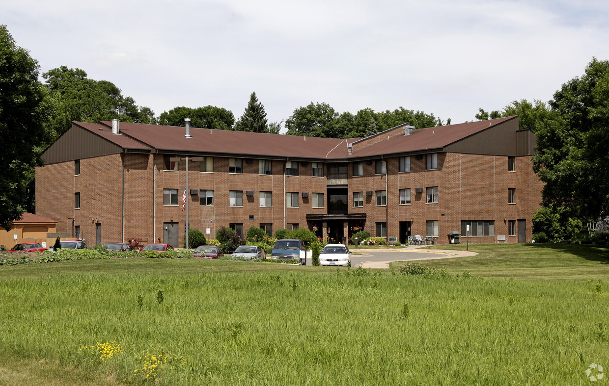 Primary Photo - Maple Terrace Apartments